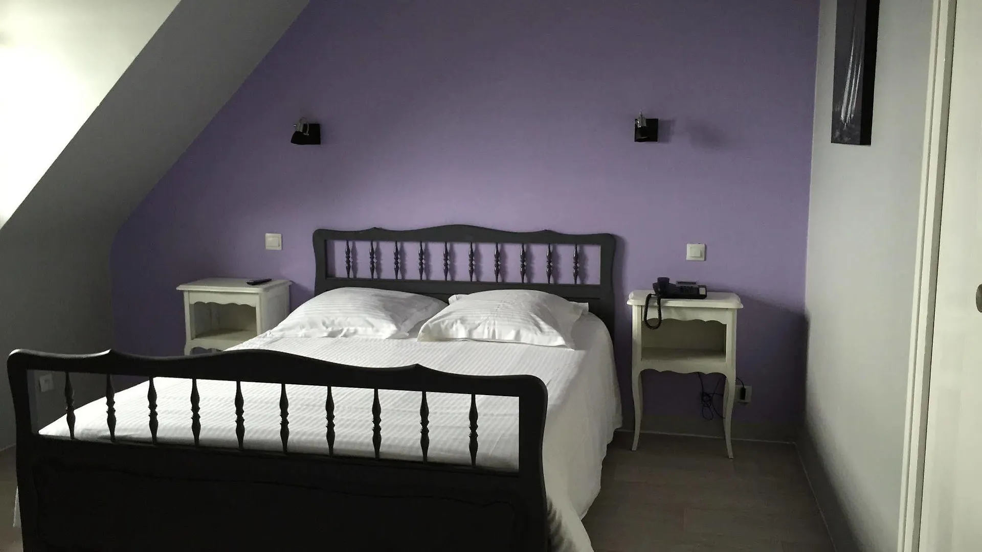 Hotel Restaurant La Voile - Le Dock'Er Locmariaquer 2*,  France