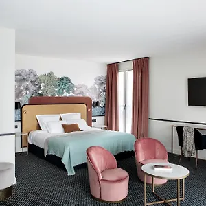 Western Du Pont Wilson 4* Lione