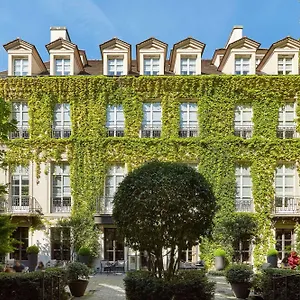 Le Pavillon De La Reine & Spa, Place Des Vosges 5* Parigi